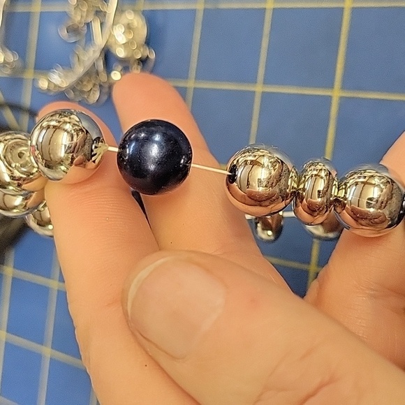 Silver & Blue Bead Stretch Bracelet - Picture 3 of 4